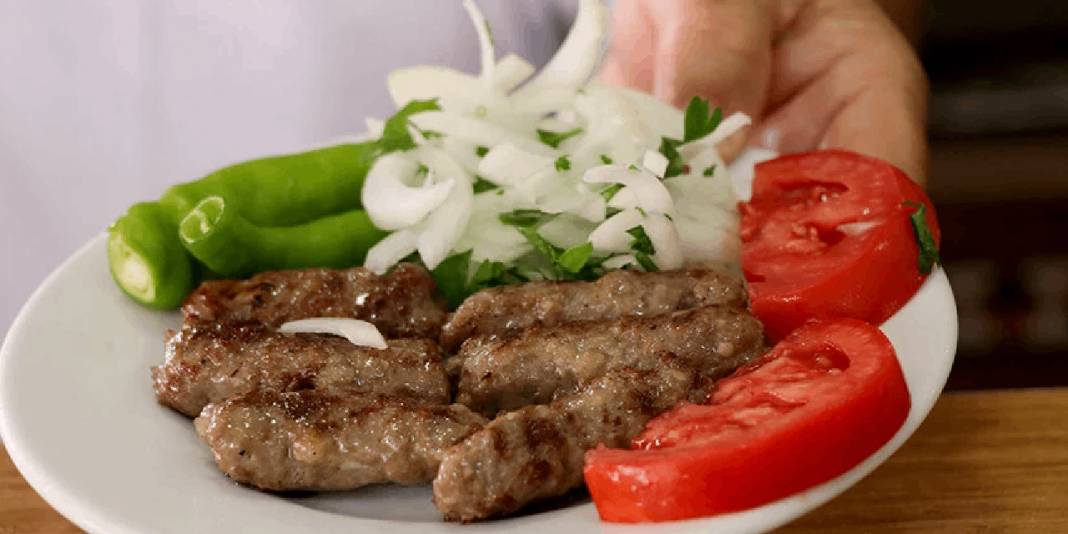 Türkiye'de 2023 Yılında En Çok Tüketilen Yemekler! Döner, Köfte, Kebap, Pide, Burger... İşte İlk Tercihler 6