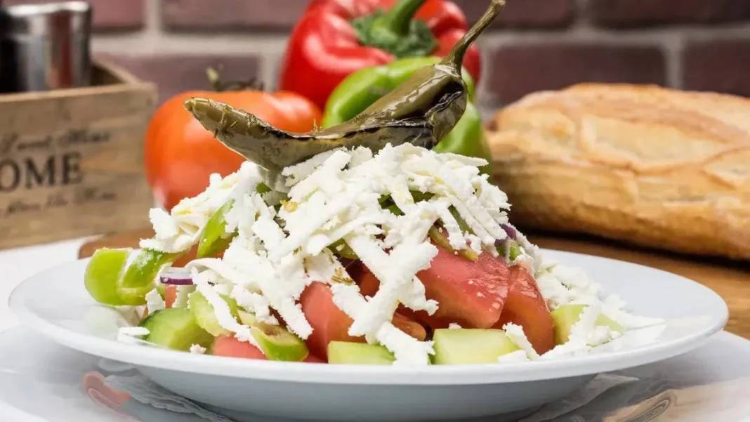 Dünyanın En İyi Salataları Listesine 5 Türk Lezzet Katıldı! Bu Salata Her Yörede Yapılsa da En Güzeli Hatay'da Yapılıyor 4