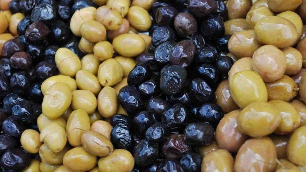 Zeytin Fiyatları Aldı Başını Gidiyor: Tanesi 1 TL'yi Aştı! 3
