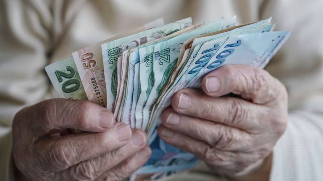 Tahminler değişti: En düşük emekli maaşı ne kadar olacak? 1