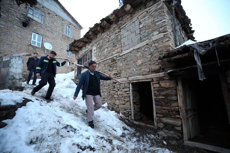 300 Yıldır Aynı Evler Ayakta! Türkiye'nin Gizli Hazinesi Uzuntaş Köyünün Birbirinden Muhteşem Fotoğrafları 4