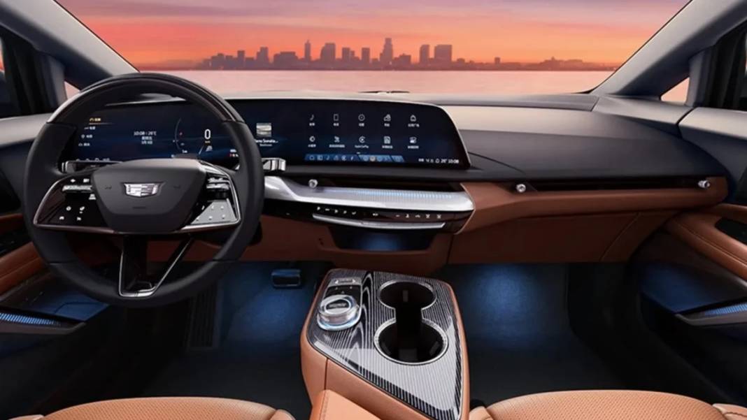 Dünyanın En Pahalı Araba Markalarından Cadillac, Yeni Bir Model Çıkardı: 536 KM Menzile Sahip 2