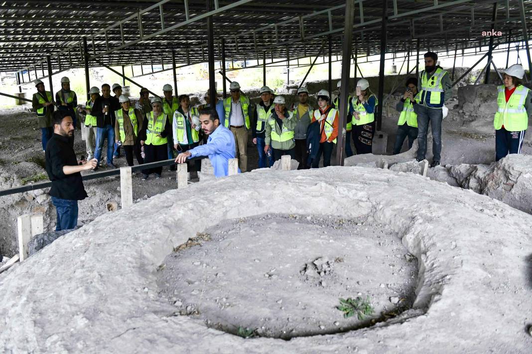 Ankara Büyükşehir'den "Miras Şantiye Gezileri" Ulus Tarihine Işık Tutuyor 11