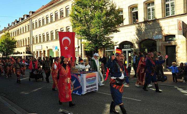 Bakanlık Tarafından Açıklanan Verilere Göre, Yurt Dışında Yaşayan Türk Vatandaşı Sayısı Ne Kadar? 10