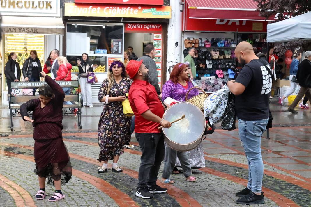 Hıdrellez Ateşi Yandı! Hemen Bir Gül Ağacı Bulun 18