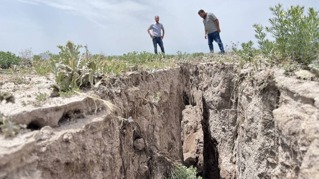 Korku Filmlerini Aratmıyor! Türkiye'de Oluştu... Derinliği 8 Metre, Uzunluğu 2.5 Kilometre! 3