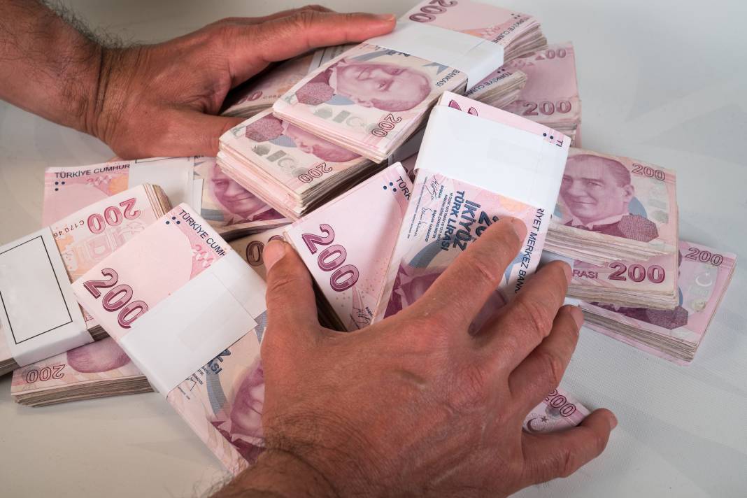 Bankaların Mevduat Faizi Yükseldi! 2 Milyon Lira Yatırırsanız 32 Gün Sonra Ne Kadar Faiz Kazanırsınız? 2