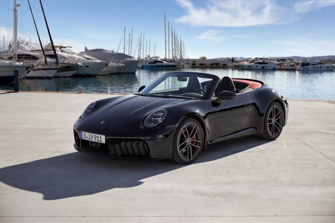 Porsche'nin En İkonik Modeli Artık Hibrit: 0'dan 100'e 3 Saniyede Çıkıyor! İşte Otomobilin Satış Fiyatı 1