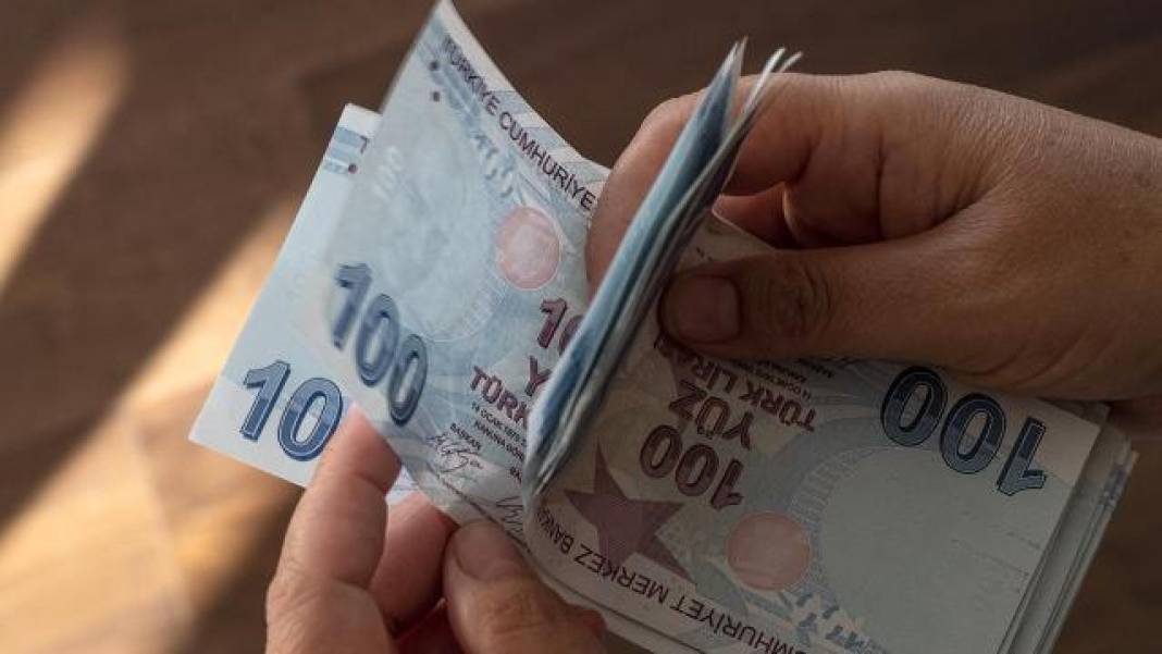 500 bin liranın faiz getirisi iki asgari ücreti solladı! İşte bankaların güncel mevduat faizleri… 6