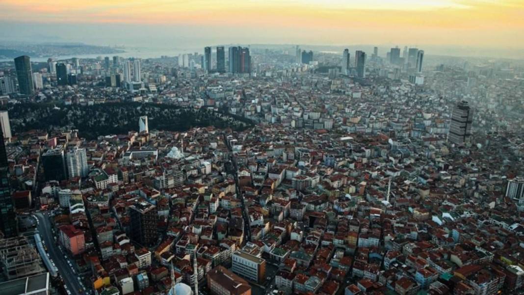 Emekliyi Temmuzda Kabus Bekliyor: Maaş Zamların Altında Kalacak! 7