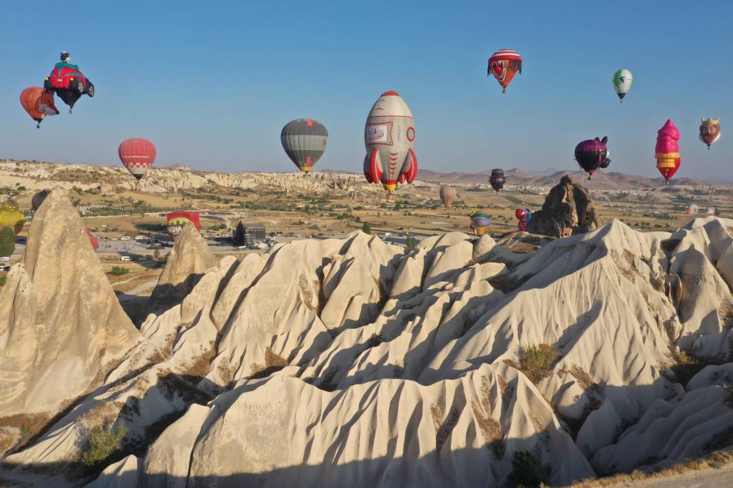 60 figür, 18 bayrak! Gökyüzünde böyle enfes görüntüler oluştu! 6