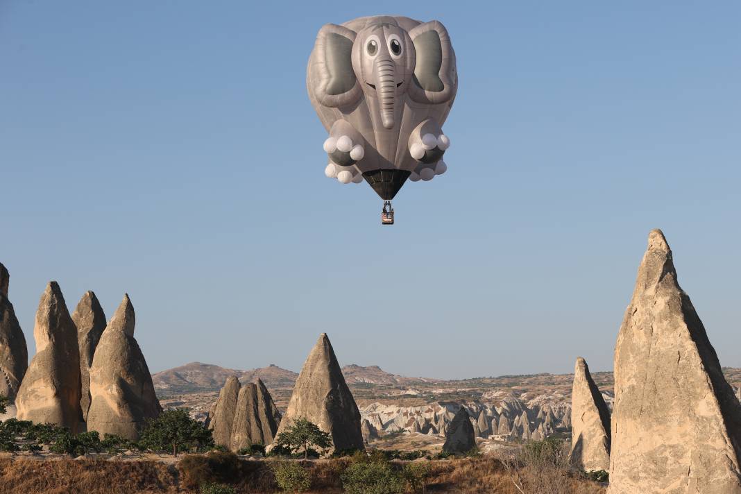 60 figür, 18 bayrak! Gökyüzünde böyle enfes görüntüler oluştu! 4