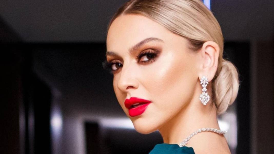 Bomba İddia: Hadise, Okan Buruk'la aşk mı yaşıyor? 4