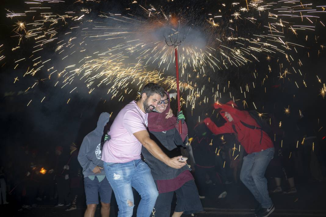 Barselona'da Ortaçağ'dan günümüze! O festival yine renkli görüntülere sahne oldu 11