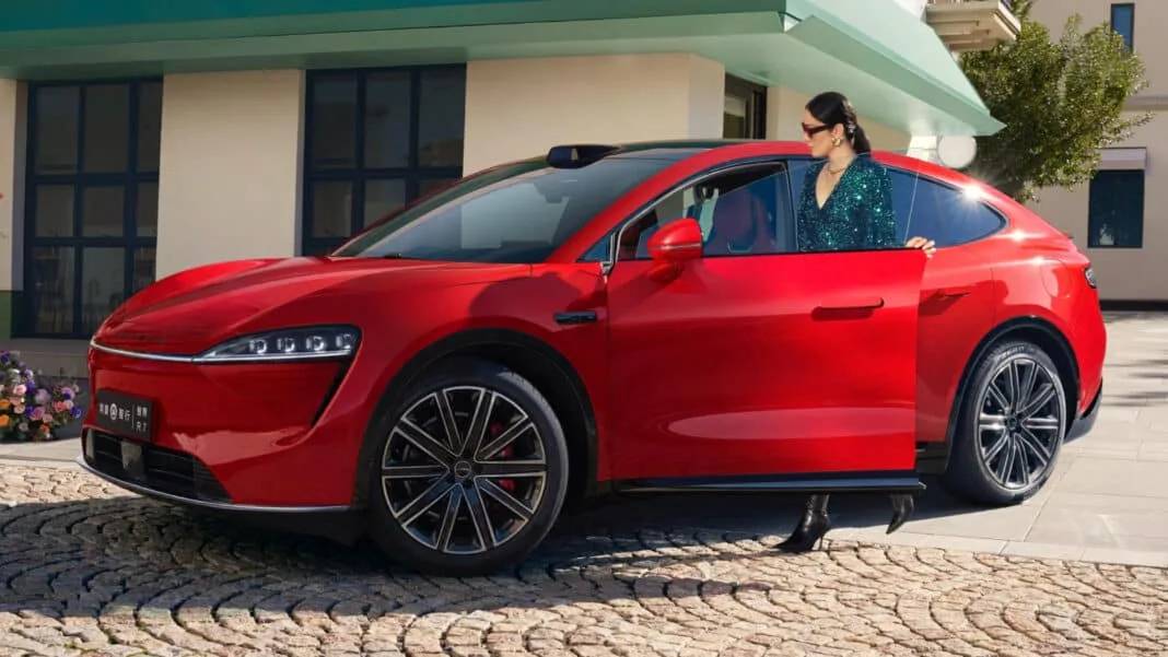 Chery Tesla’ya rakip otomobilini satışa çıkardı! 802 km menzil sunuyor 2