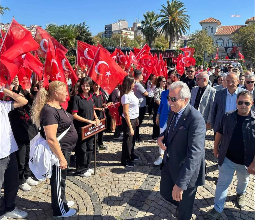 Atatürk'ün Bandırma'ya gelişinin 99. yılı coşkuyla kutlandı 2