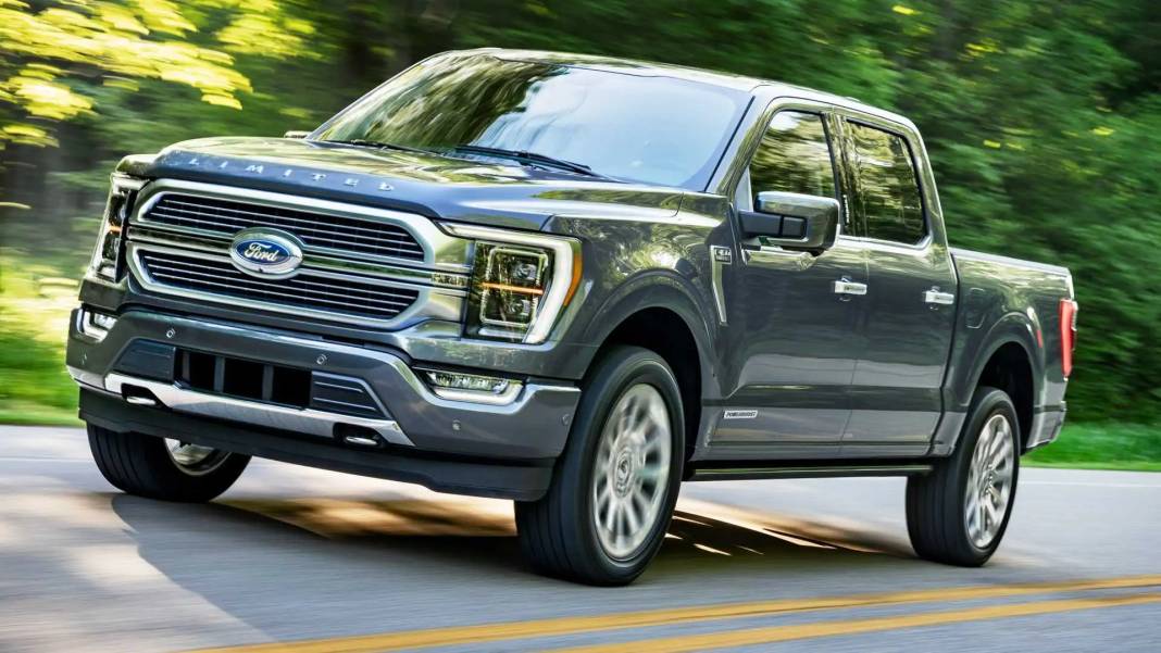 Ford çok sattığı 3 modeli bu ay Türkiye'ye getiriyor 2