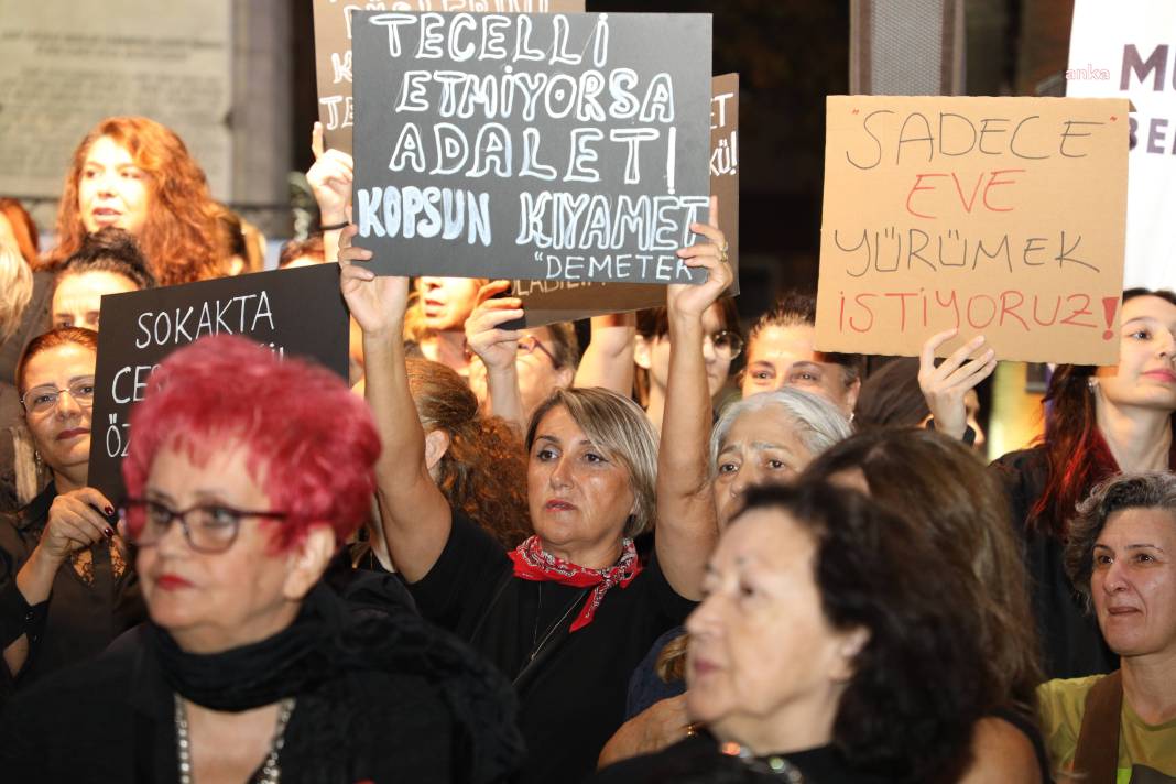 Kadın cinayetleri Bursa'da protesto edildi 6