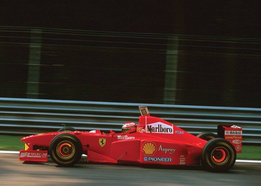 Schumacher'in efsane F1 aracı 80 yaşındaki adamın garajından çıktı 4