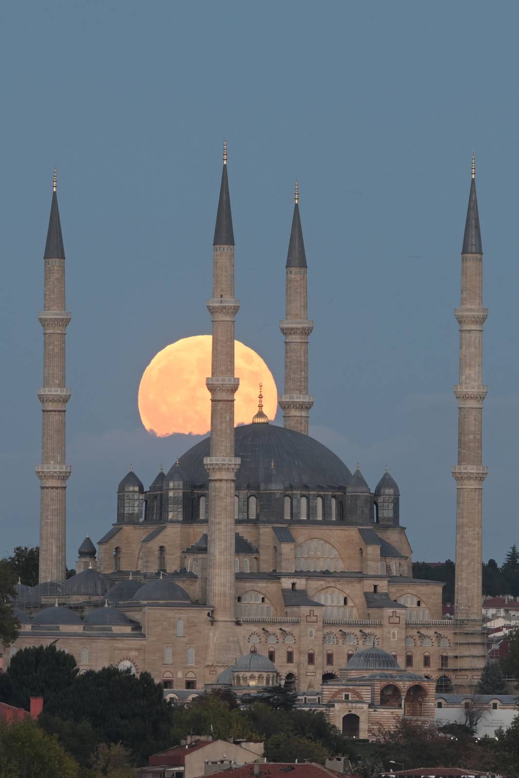 Türkiye'de eşsiz dolunay manzaraları 4