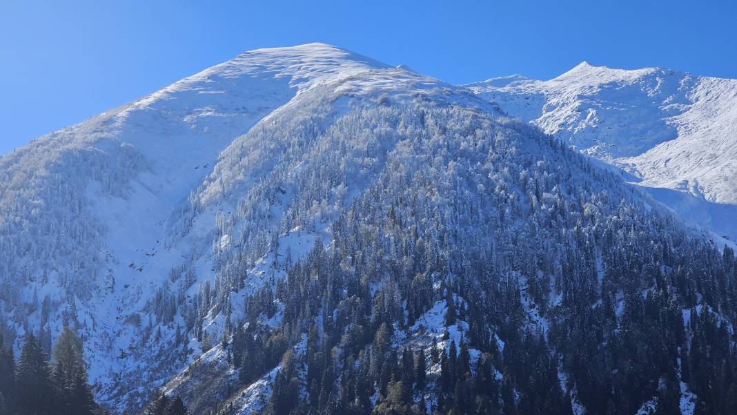 Rize kış gelmeden beyaza büründü 2