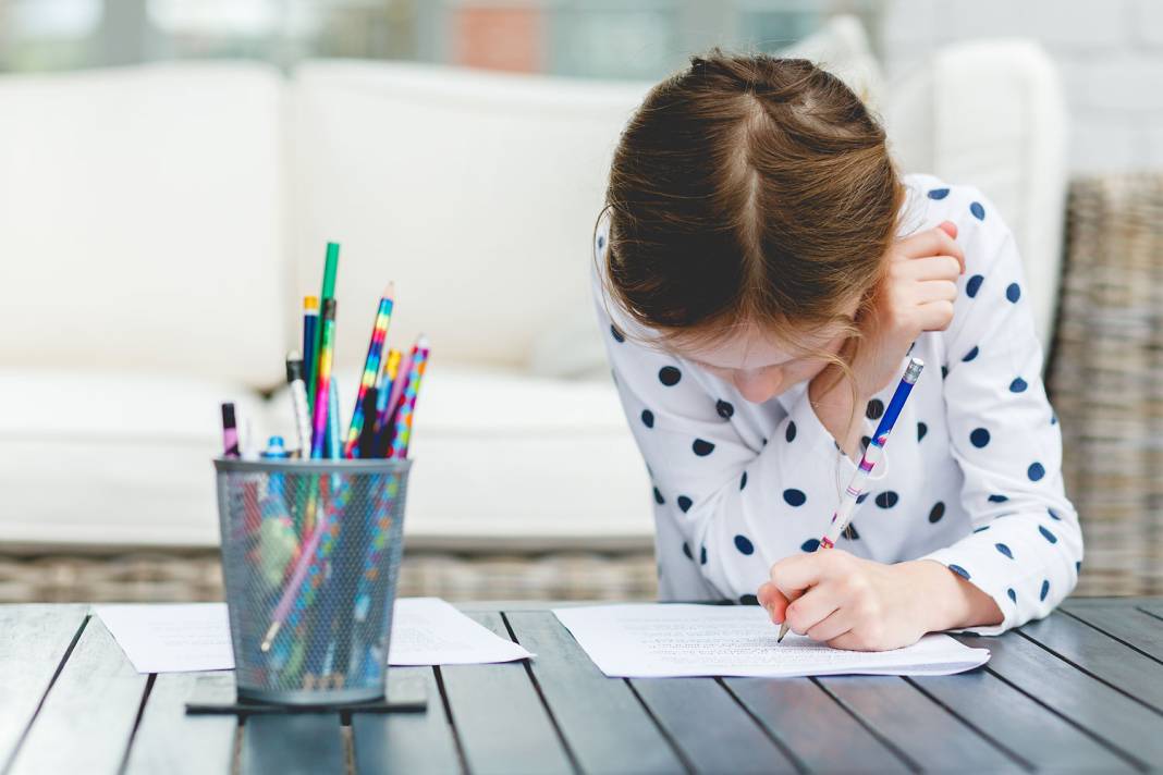 Ödev yapmayan çocuğa ders çalıştırmak nasıl eğlenceli hale getirilir? 12