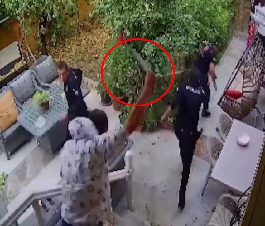 Polisi bıçaklayan saldırganla ilgili şok gerçek ortaya çıktı 3