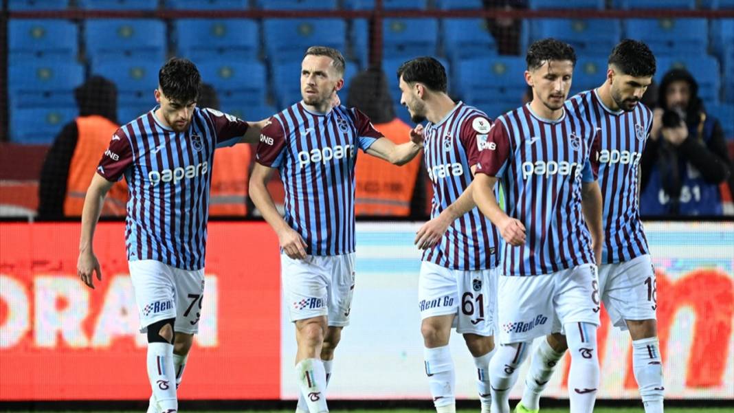 Süper Lig şampiyonunu şimdiden açıkladılar. Puanı bile belli 6