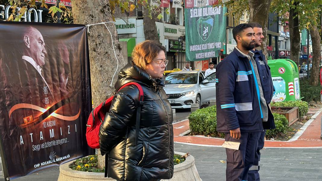 Saatler 09:05'i gösterdiğinde hayat durdu 2