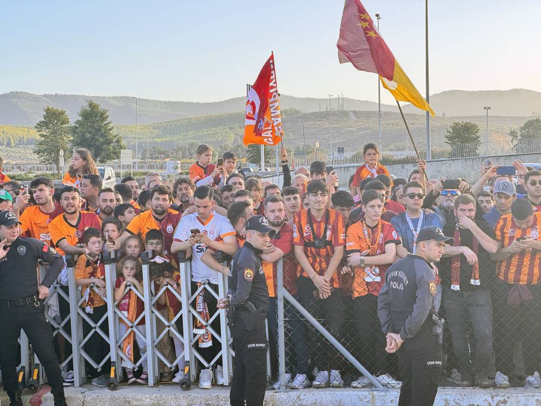 Bodrum'da Galatasaray depremi 8