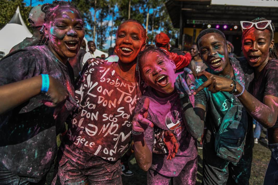 Kenya'da renkli görüntüler. Festival büyük bir coşkuyla kutlandı 14