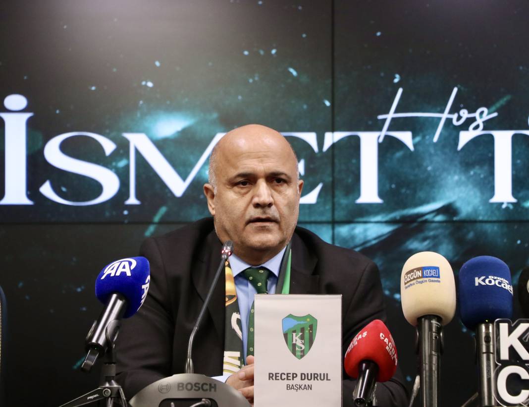 Kocaelispor'da imzalar 1.5 yıllık atıldı - Fotoğraf: 1