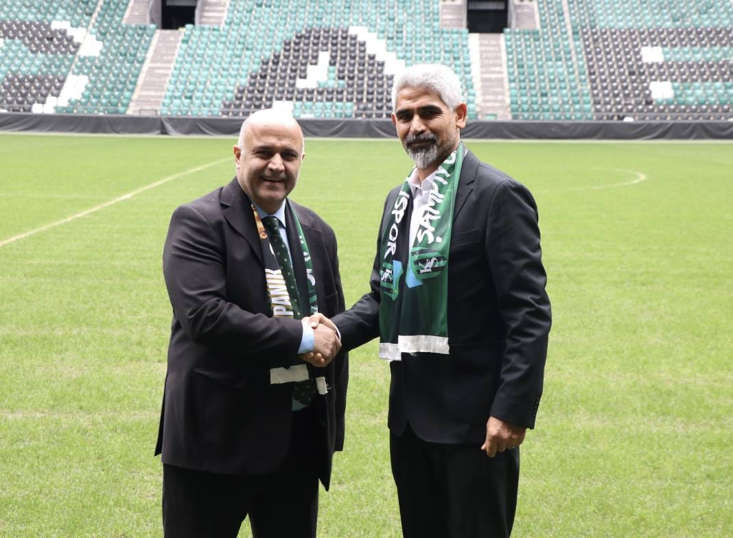Kocaelispor'da imzalar 1.5 yıllık atıldı - Fotoğraf: 2