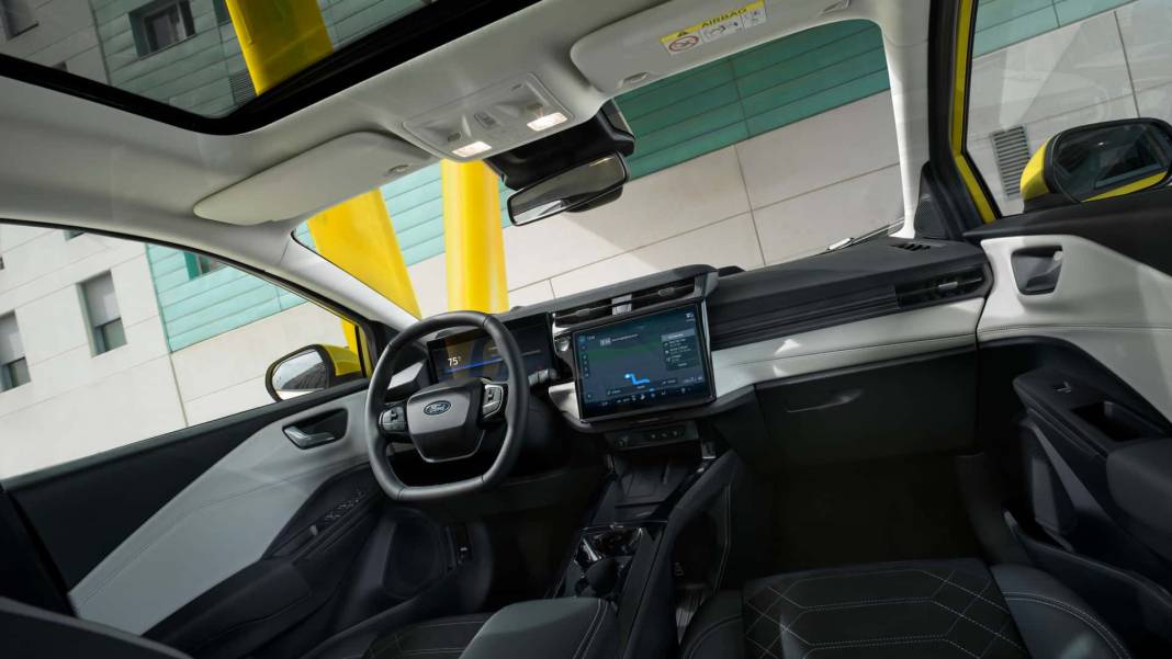 Koç'un fabrikasında üretildi. Ford'un yeni otomobilinin Türkiye'ye gelmesine sayılı günler kaldı 4