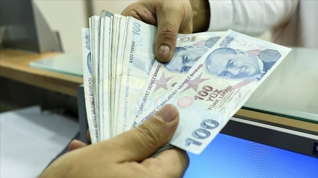 Faiz indirimi sonrası mevduat faizleri güncellendi: İşte banka banka 1 milyon TL'nin 1 aylık getirisi 3