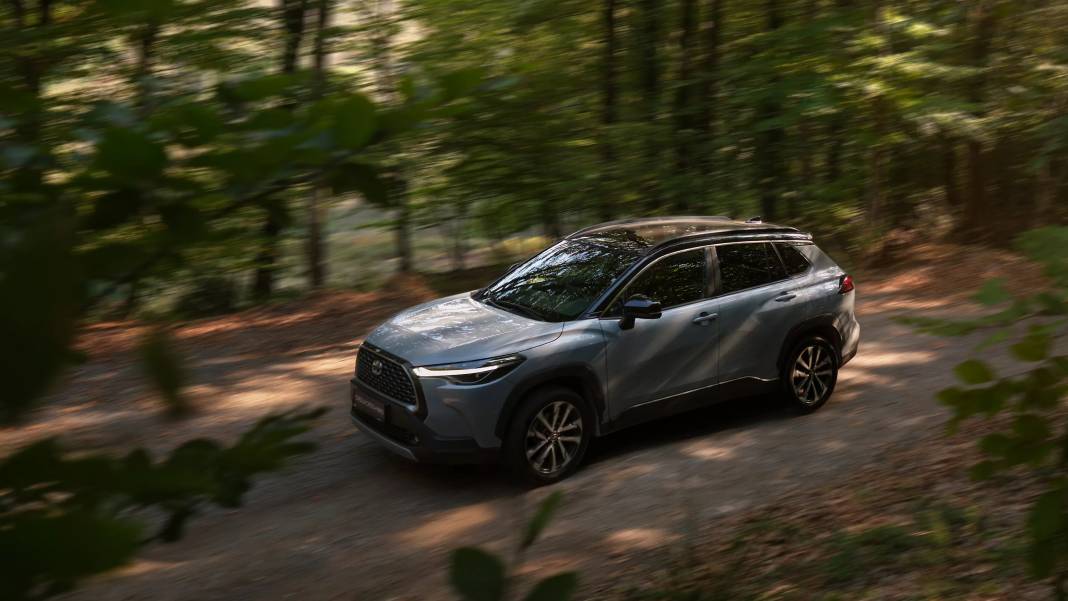 Toyota 3 modelde 200 bin lira indirim yaptı. Son 15 gün 3