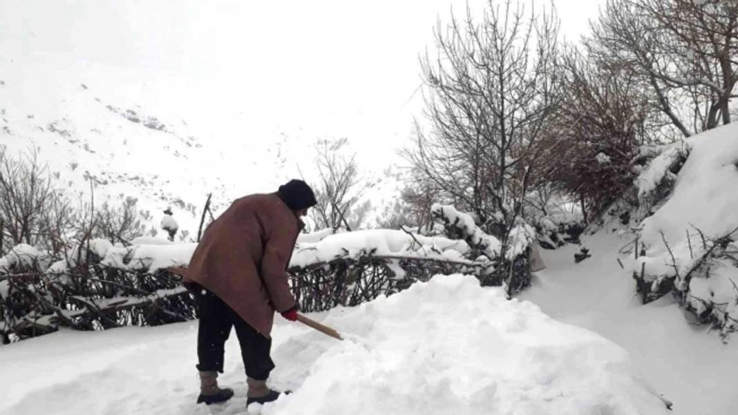 Kar yağacak. Pazar günü bembeyaz olacak 16 il açıklandı 25