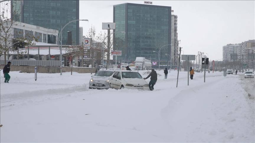 Kar yağacak. Pazar günü bembeyaz olacak 16 il açıklandı 24