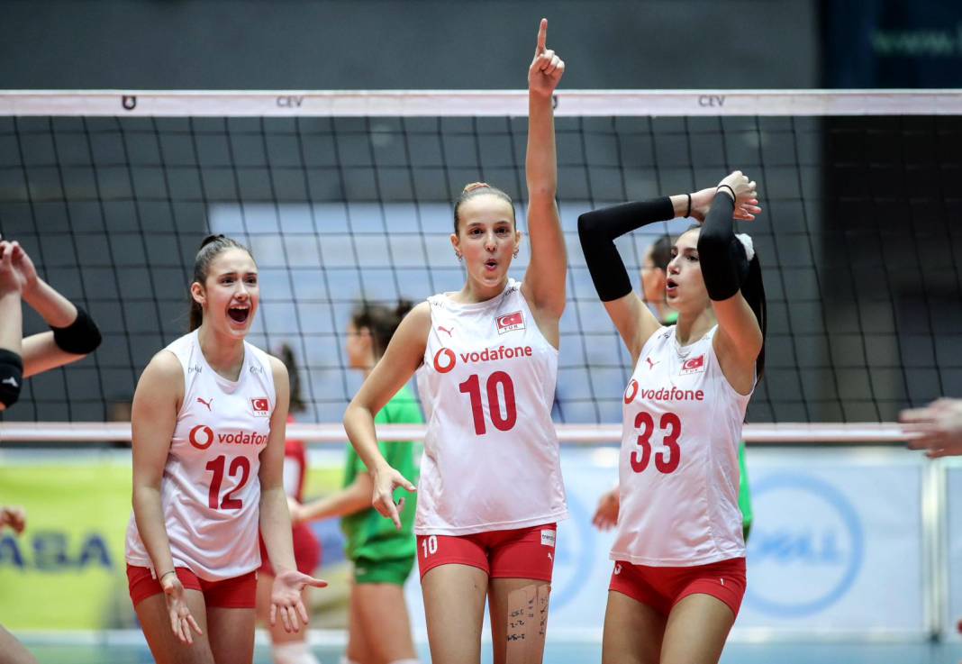 Geleceğin Zehra Güneş'i Antalya'da yetişiyor: Karşınızda Lara gümbür gümbür geliyor 8