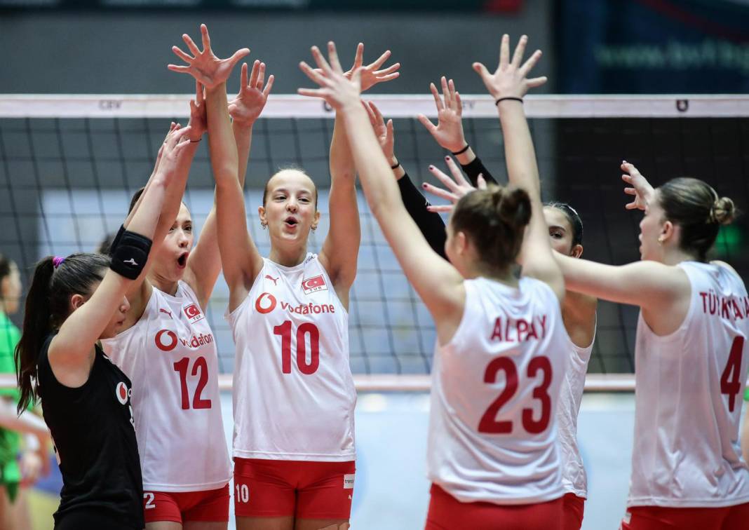 Geleceğin Zehra Güneş'i Antalya'da yetişiyor: Karşınızda Lara gümbür gümbür geliyor 10