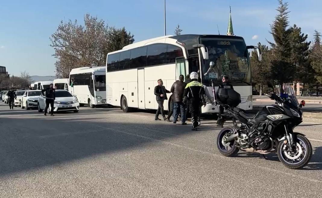 Bursaspor maçı bitti ortalık karıştı - Fotoğraf: 5