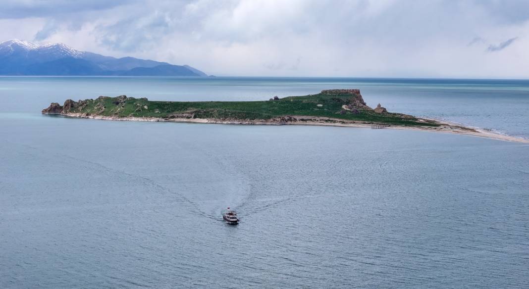Çarpanak Adası doğaseverleri cezbediyor 17