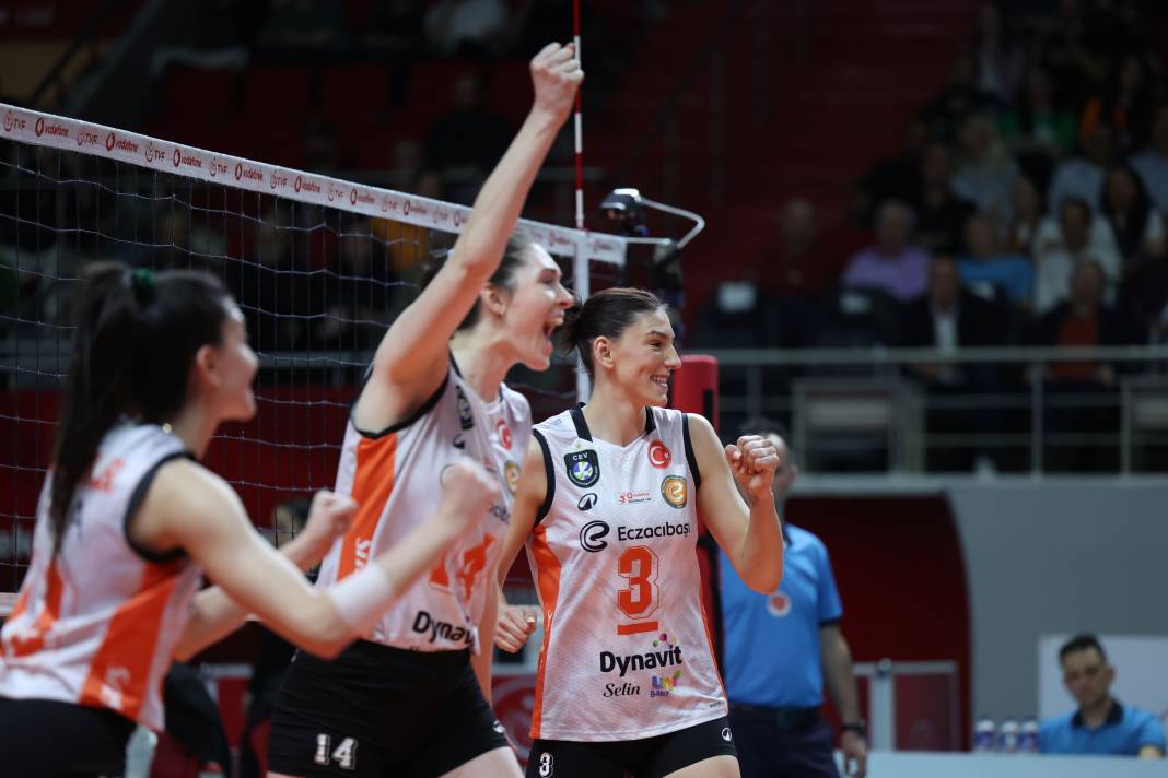 Hande Baladın hüngür hüngür ağladı: Sebebi ortaya çıktı 1