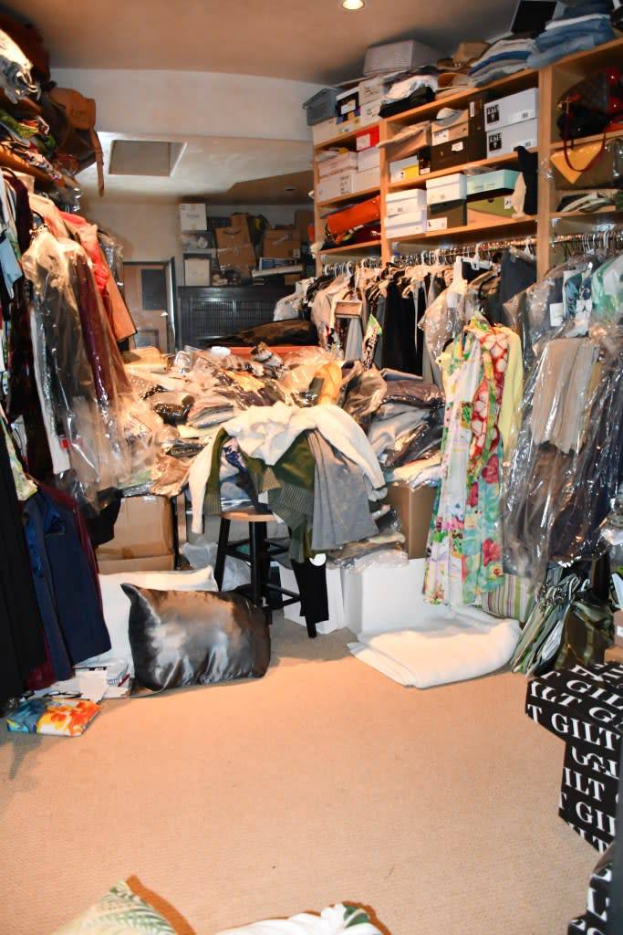 Hollywood yıldızının evi içler acısı! Polis kamerasından şok görüntüler! 5