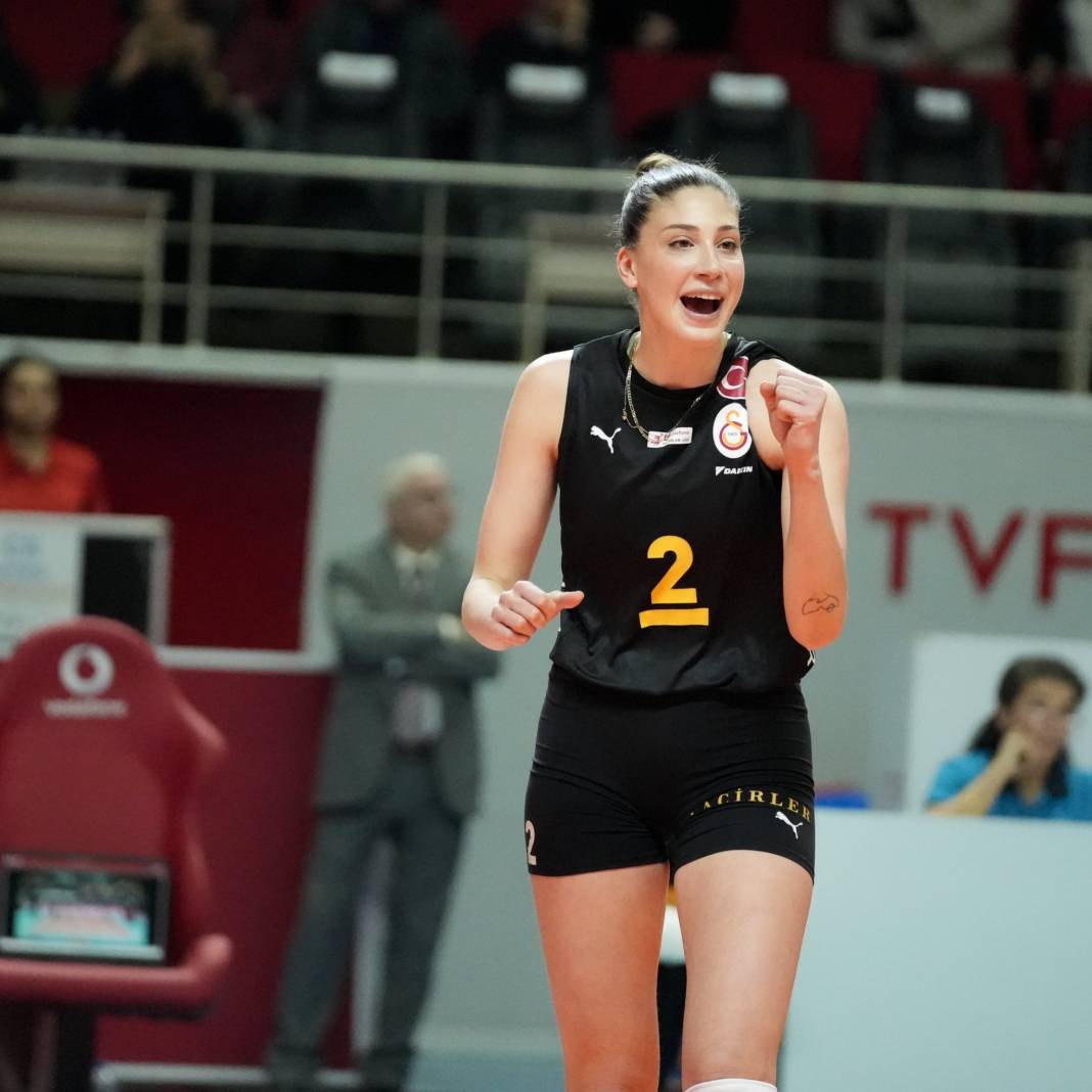 Herkes İlkin Aydın'ı konuşuyor 6