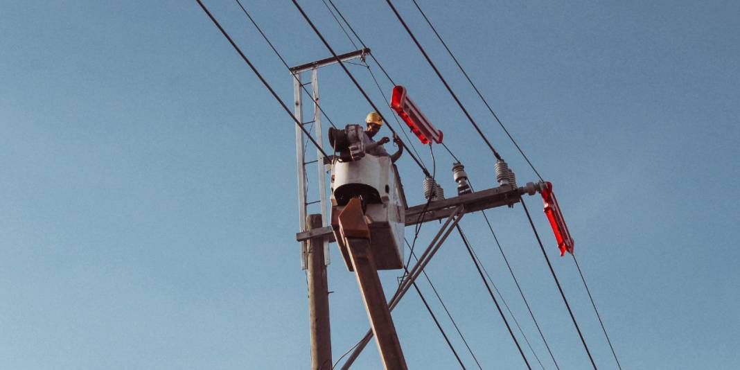 İş ilanları bakanları sevindirecek haber: Enerjide binden fazla işçi alınacak 2