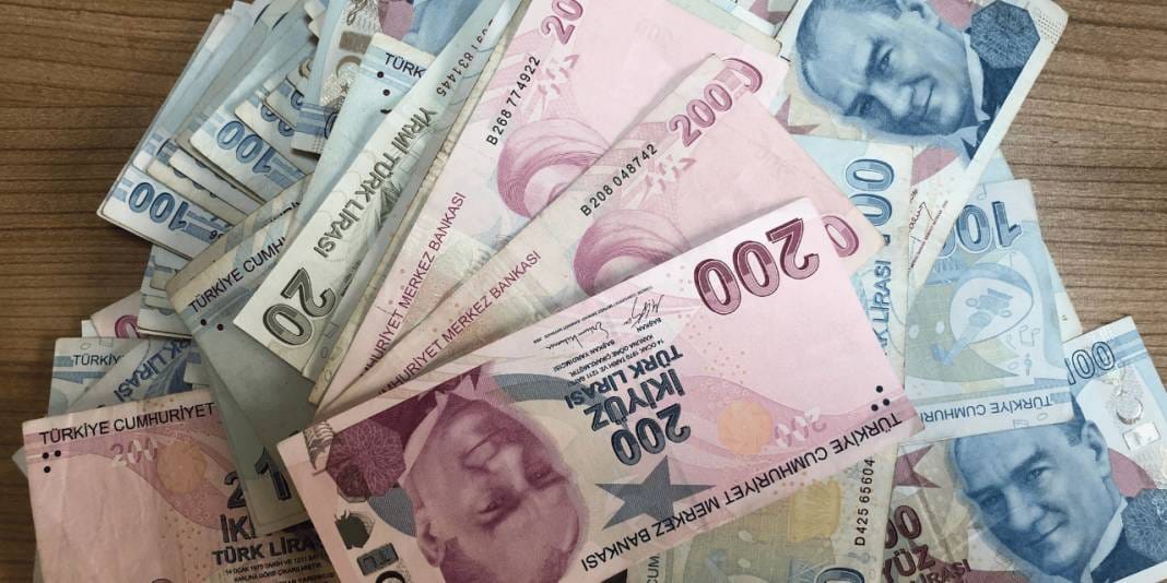 Faizsiz kredi yarışı kızıştı! İşte 2025 güncel 0 faizli kredi kampanyaları ve başvuru şartları 1