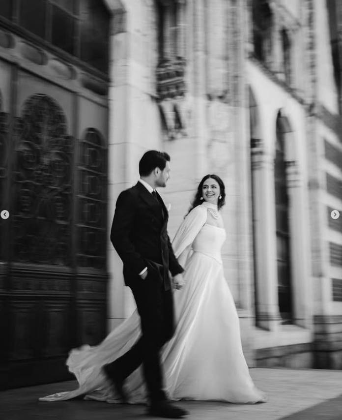 Hafta sonu magazin dünyasında nişan rüzgarı! Ünlüler peş peşe 'evet' dedi 12