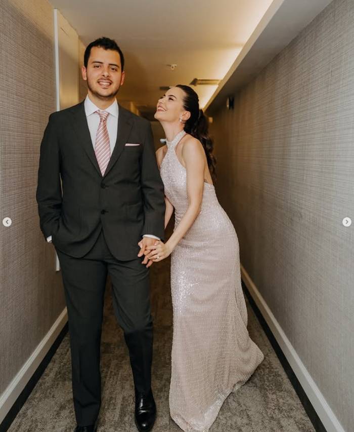 Hafta sonu magazin dünyasında nişan rüzgarı! Ünlüler peş peşe 'evet' dedi 6