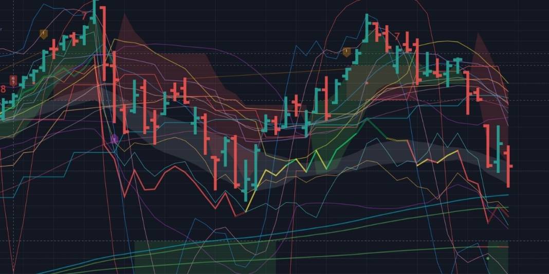 Piyasa belirsizliği geleneği bozdu: Nisan ayında en çok yükselen ve düşen hisseler 10